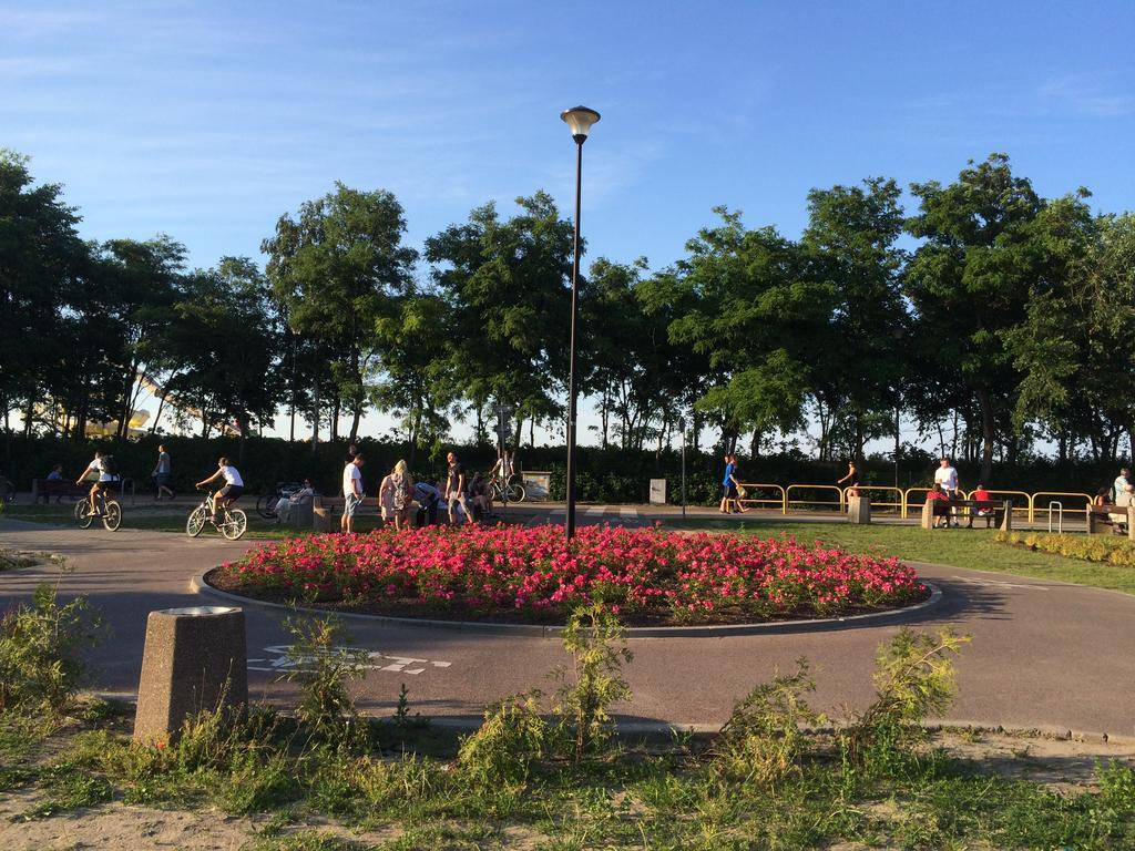 Nowoczesny Apartament Chrobrego Appartement Gdańsk Buitenkant foto